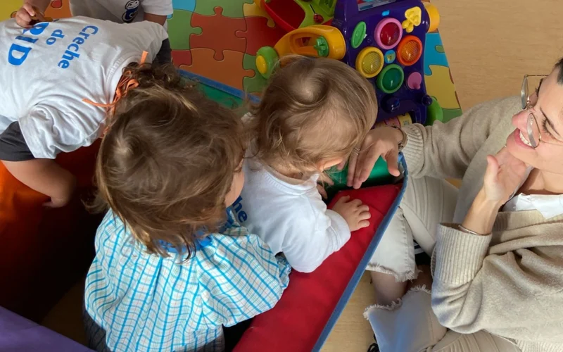 Sessões semanais com o Gymboree Play & Music