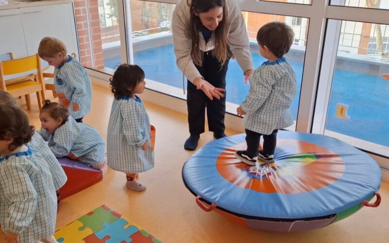 A Creche do CRID de braço dado com a Gymboree Cascais