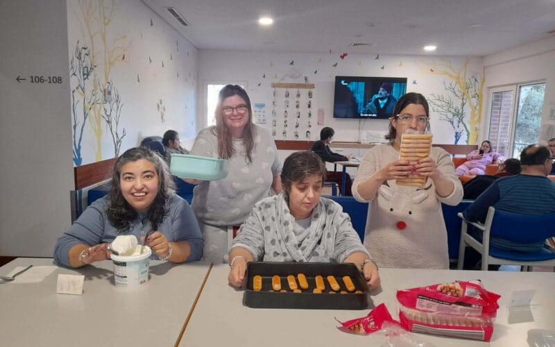 Atividade de culinária - Lar Residencial