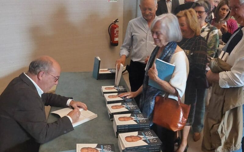 «Prestar Contas», Carlos Carreiras.