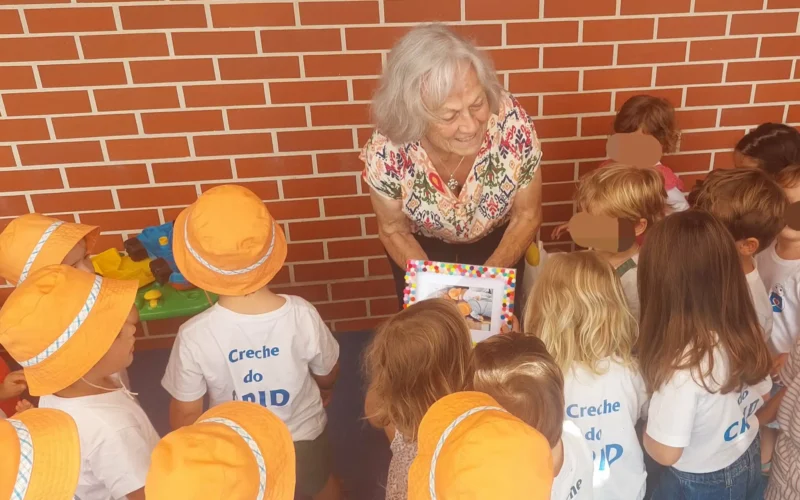 Dia dos Avós celebrado com muito carinho na Creche do CRID